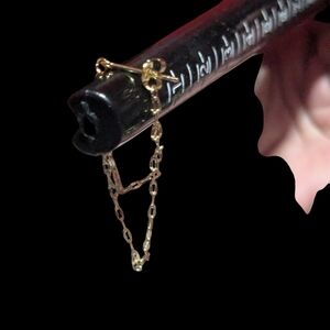 Elegant Gold Chain Bracelet
